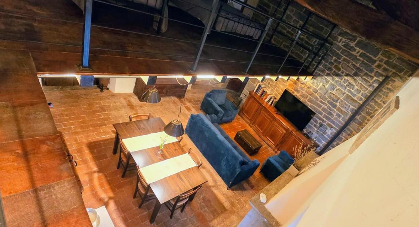 Historical House Medieval Abbey - Al Chiostro Sotto il Monte المظهر الخارجي الصورة